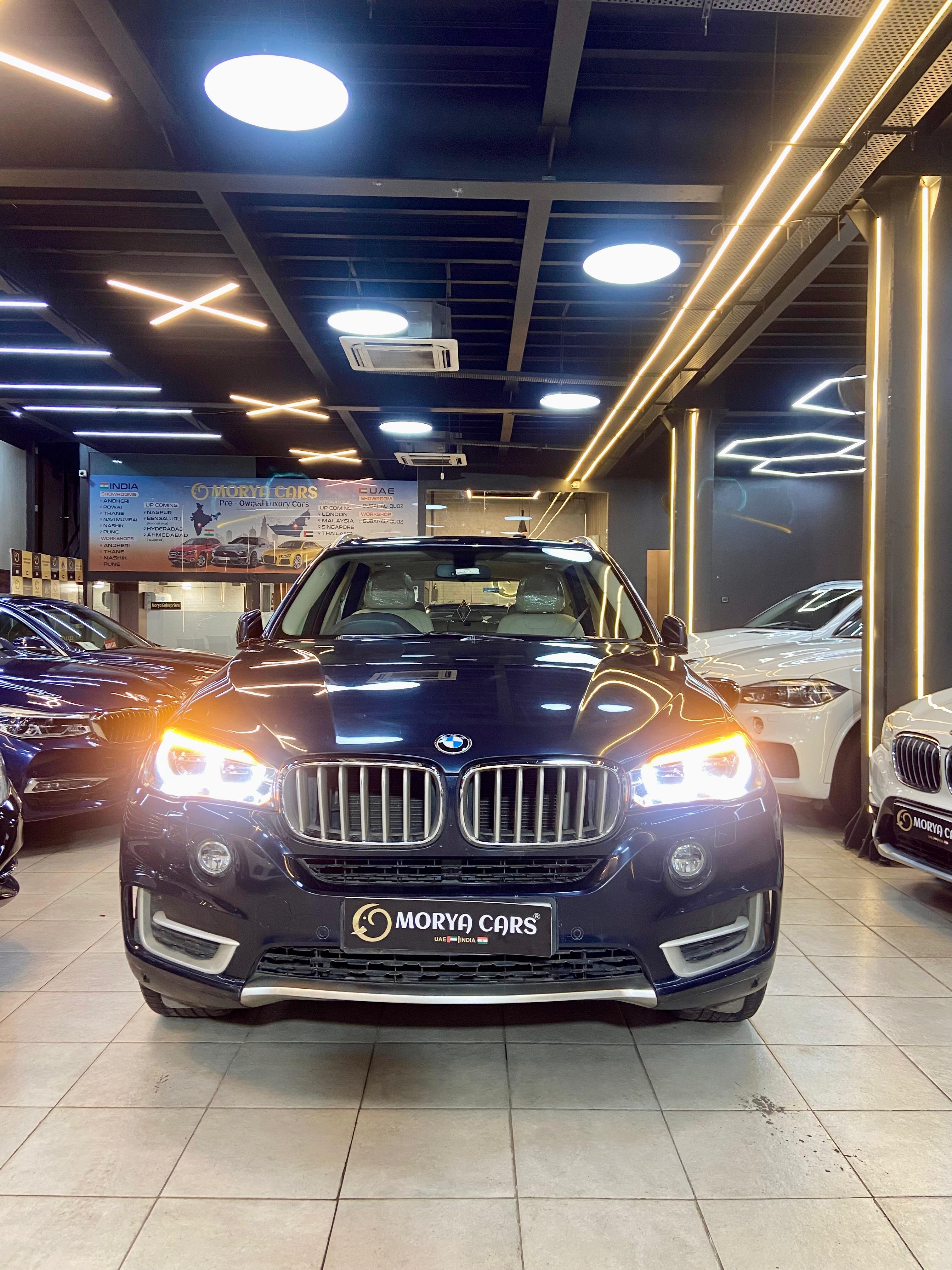 xDrive30d Pure Experience (7 Seater)
