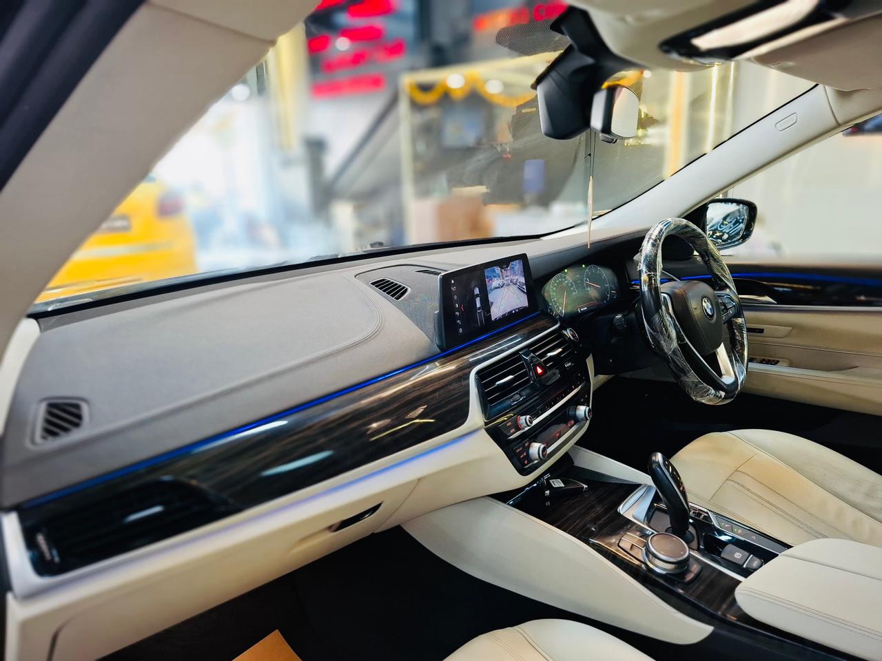 Luxury Cars